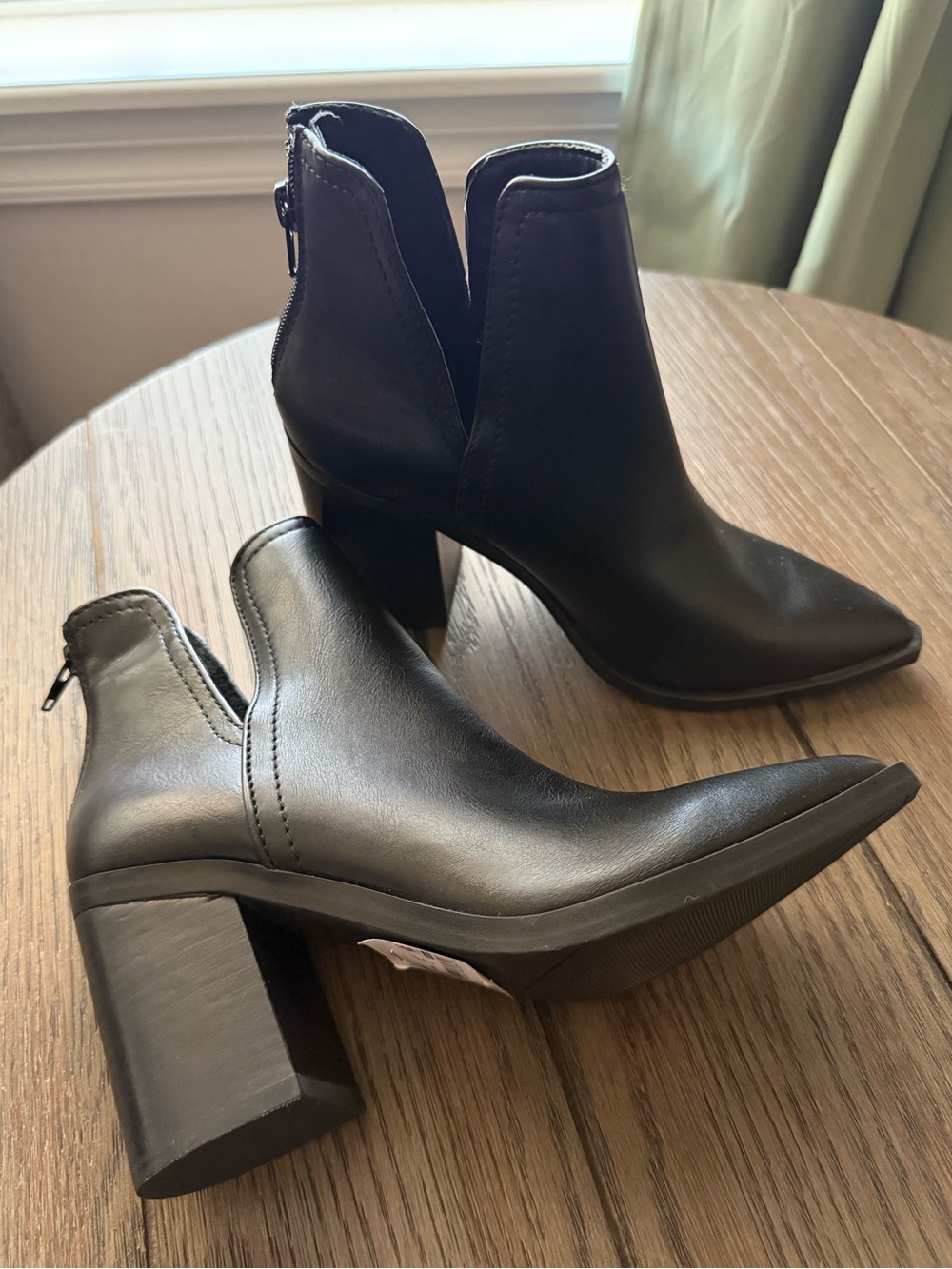 Black Pointed Toe Block Heel Ankle Boots - Women